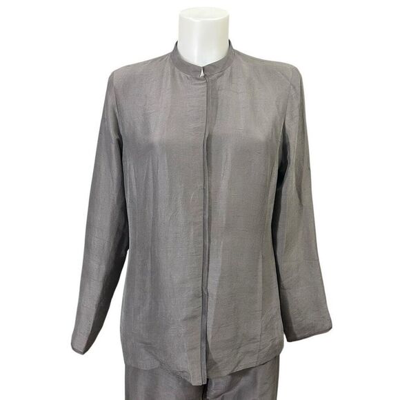 Eileen Fisher Metallic Gray 100% Silk Lightweight Blazer  & Dress Pants sz small - Picture 2 of 14